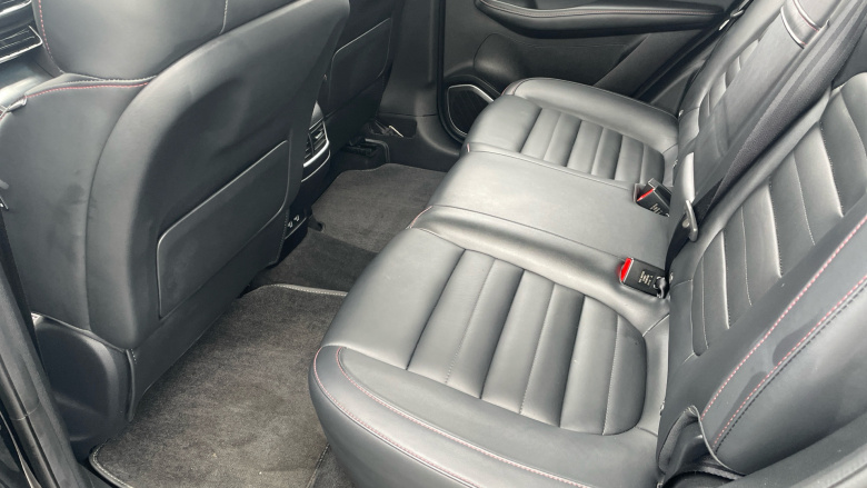 MG Hs 1.5 T-GDI Exclusive 5dr Petrol Hatchback